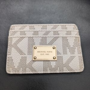 Michael Kors Cream Card Holder